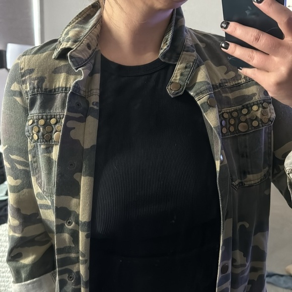 Lush Jacket - Picture 5 of 5